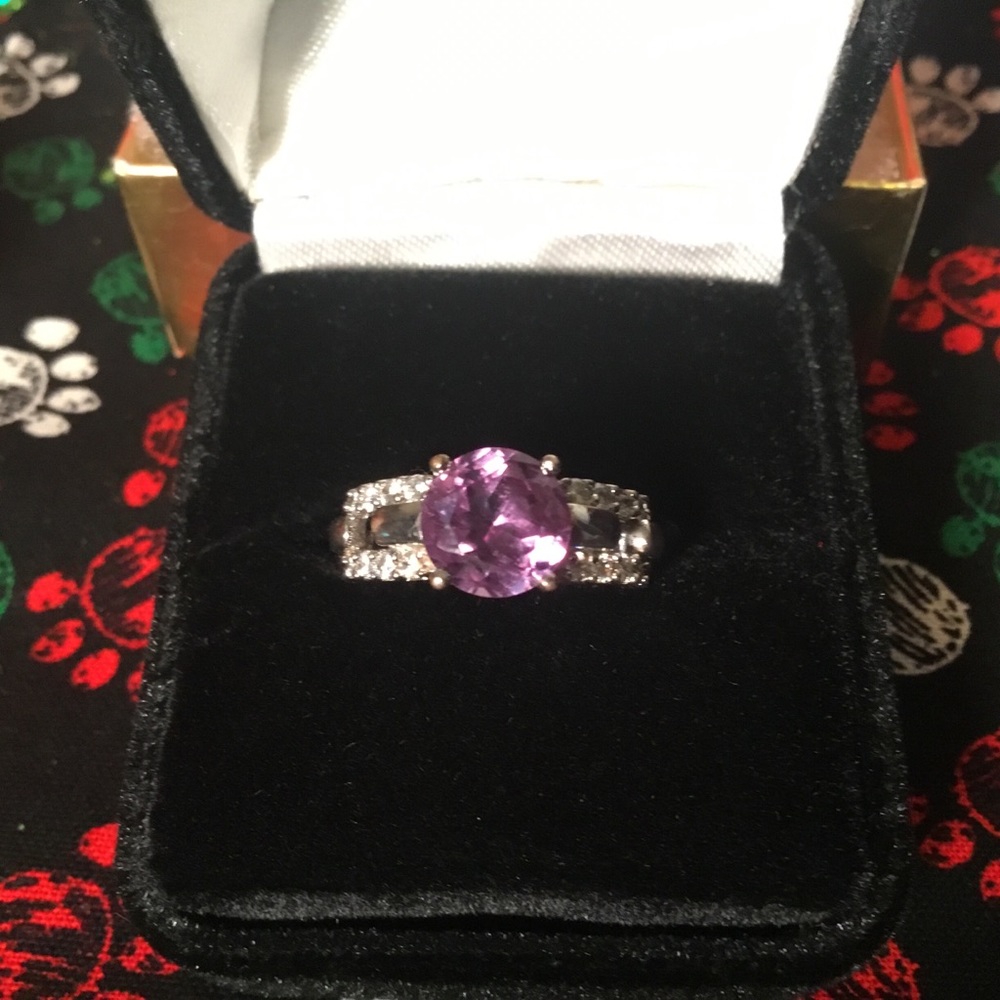 Stunning SS & Color Changing Gemstone